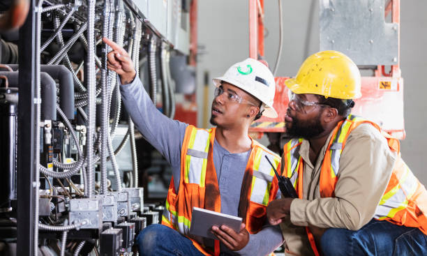 Best Affordable Emergency Electrician  in Au Sable, MI